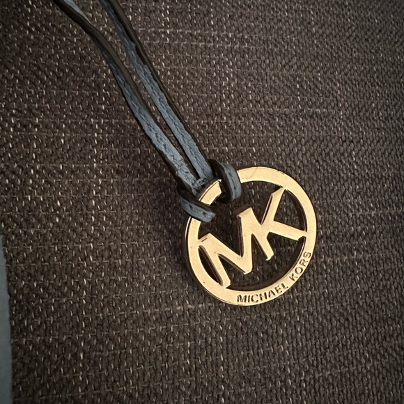 Michael Kors, blue crossbody purse - Picture 5 of 5